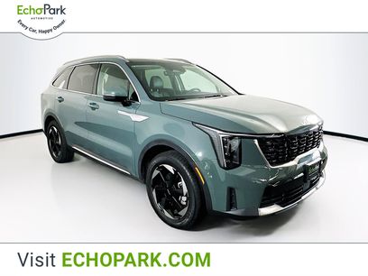 Used 2025 Kia Sorento EX