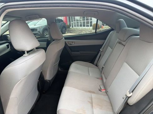 Used 2016 Toyota Corolla LE image 11