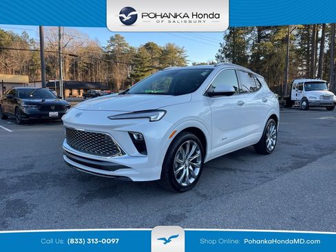 Used 2024 Buick Encore GX Avenir w/ Avenir Technology Package image 1