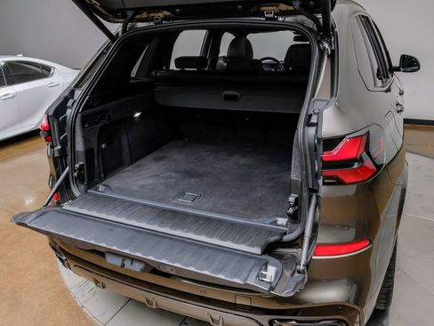 Used 2024 BMW X5 sDrive40i w/ M Sport Package image 57