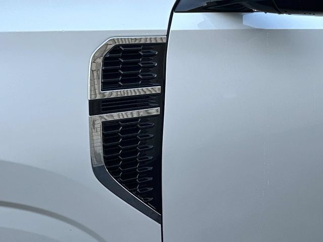 New 2026 Nissan Armada SV AWD/4WD image 12