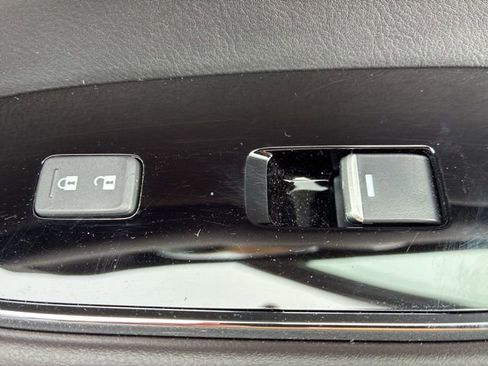 Used 2024 MAZDA CX-5 Signature image 28