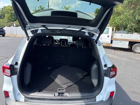 Certified 2025 Ford Escape ST-Line w/ Tech Pack #1 FWD image 21