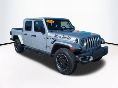 Used 2022 Jeep Gladiator Overland w/ Popular Equipment Package