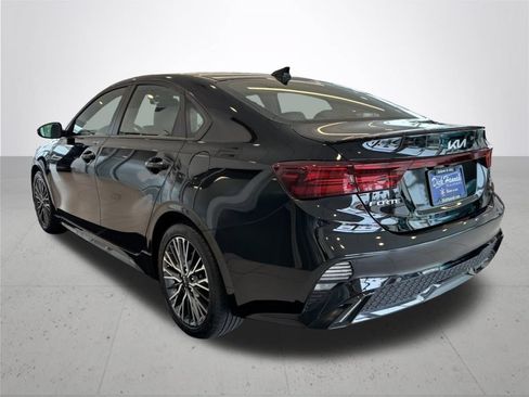 Used 2024 Kia Forte GT-Line w/ GT-Line Premium Package FWD image 10