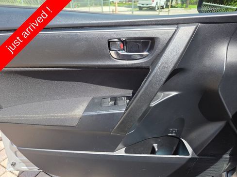 Used 2019 Toyota Corolla LE FWD image 26