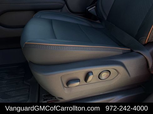 New 2026 GMC Yukon XL AT4 w/ AT4 Premium Package AWD/4WD image 24
