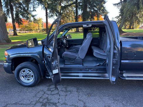 Used 2003 GMC Sierra 2500 SLE image 13