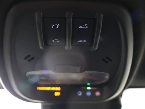 Used 2025 Buick Envista Avenir image 48