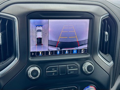 Used 2021 GMC Sierra 2500 AT4 w/ AT4 Premium Plus Package image 10