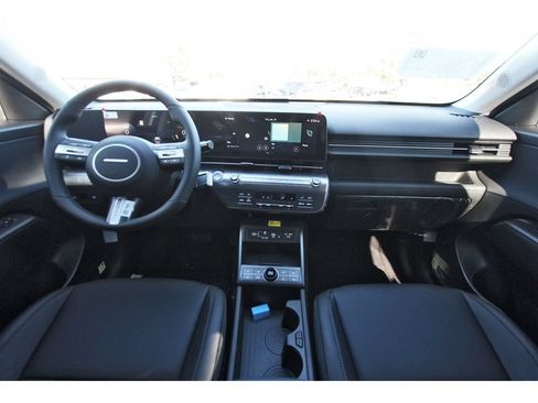 Used 2026 Hyundai Kona Limited FWD image 9