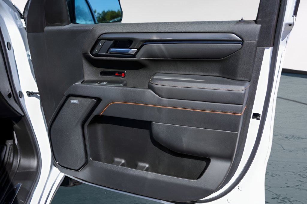 Certified 2025 GMC Sierra 1500 AT4 AWD/4WD image 29
