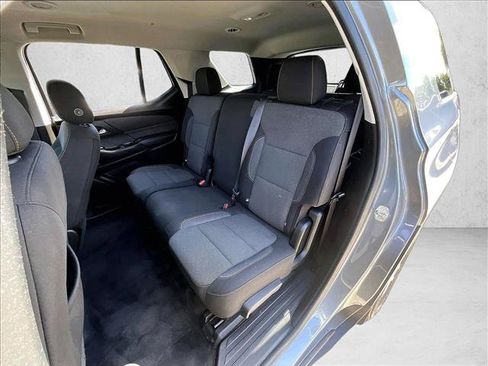 Used 2020 Chevrolet Traverse LS FWD image 23