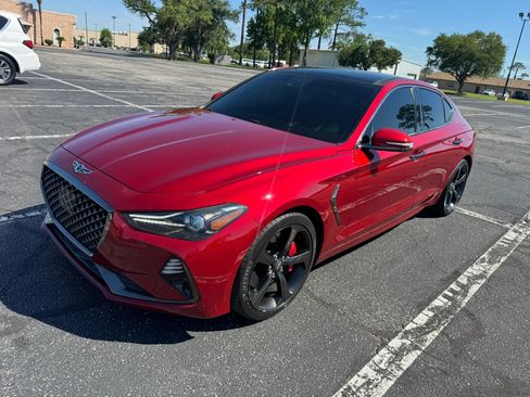 Used 2020 Genesis G70 3.3T w/ Sport Package RWD image 10