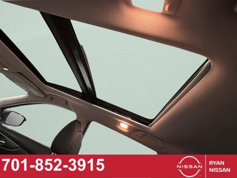 Certified 2016 Nissan Rogue SL w/ SL Premium Package image 40