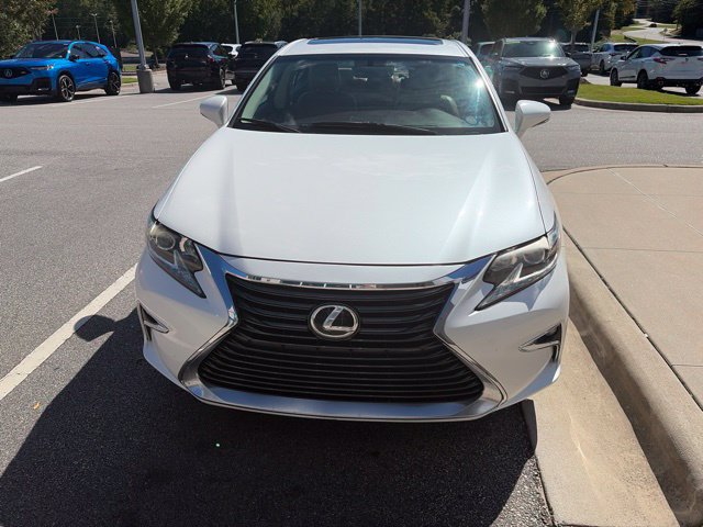 Used 2016 Lexus ES 350 w/ Accessory Package FWD image 2