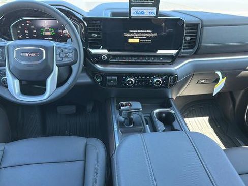New 2026 GMC Sierra 1500 SLT w/ SLT Premium Plus Package AWD/4WD image 9