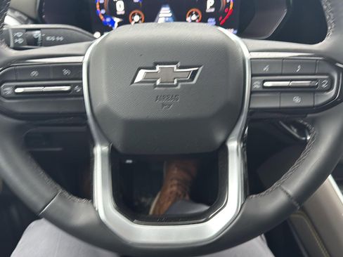 Used 2024 Chevrolet Colorado ZR2 w/ Safety Package image 14