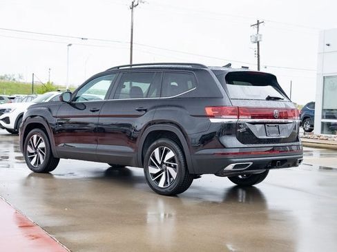 New 2026 Volkswagen Atlas SE image 4