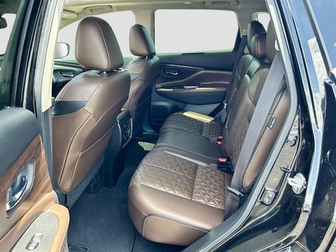 Used 2020 Nissan Murano Platinum w/ Cargo Package FWD image 22