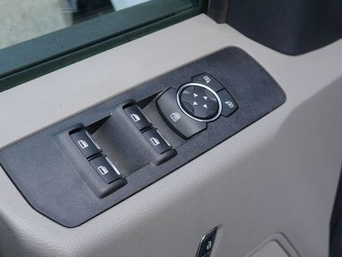 Used 2022 Ford F250 XL w/ Power Equipment Group RWD image 15
