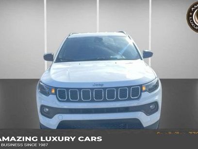 Used 2025 Jeep Compass Latitude