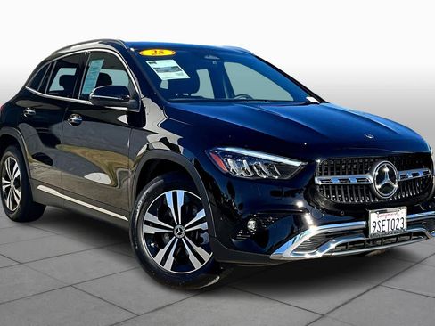 Used 2025 Mercedes-Benz GLA 250 image 2