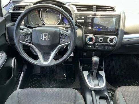 Used 2018 Honda Fit Sport image 6