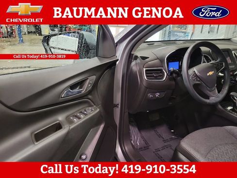 Used 2024 Chevrolet Equinox LT FWD image 5