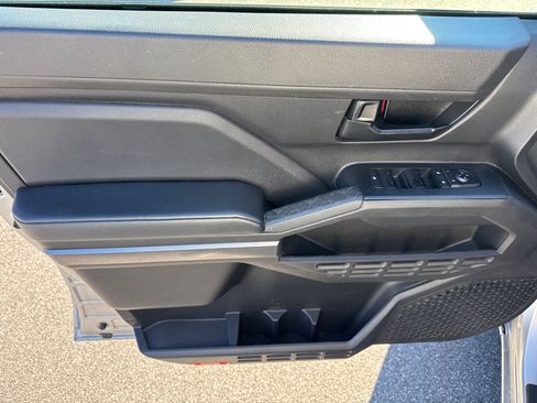 Used 2024 Toyota Tacoma SR5 image 10