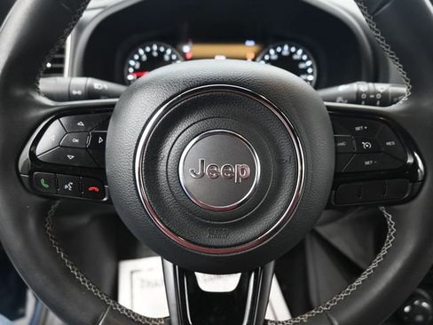 Used 2021 Jeep Renegade Latitude image 14