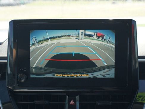 Used 2024 Toyota Corolla LE image 6