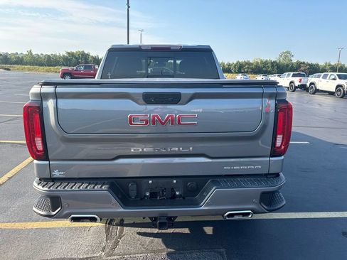 Used 2021 GMC Sierra 1500 Denali w/ Driver Alert Package II AWD/4WD image 10