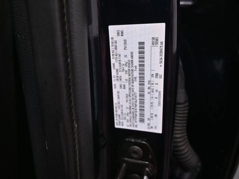 Used 2022 Ford F150 Lariat w/ Equipment Group 502A High AWD/4WD image 20