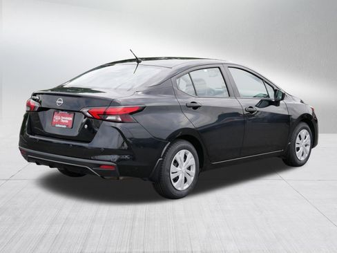 Used 2024 Nissan Versa S w/ Trunk Package FWD image 7