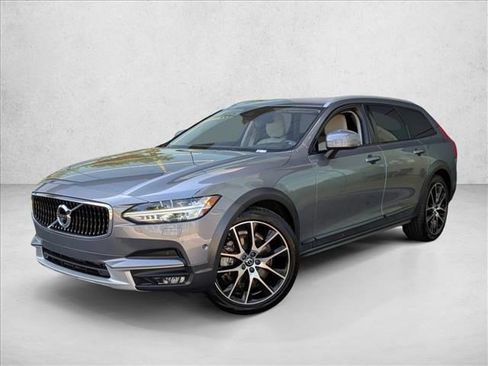 Used 2020 Volvo V90 T6 Cross Country w/ Protection Package Premier AWD/4WD image 1