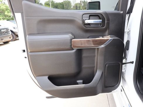 Certified 2022 Chevrolet Silverado 1500 RST AWD/4WD image 26