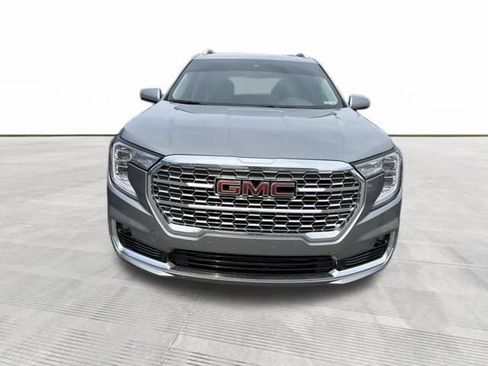Used 2023 GMC Terrain Denali w/ LPO, Floor Liner Package AWD/4WD image 2