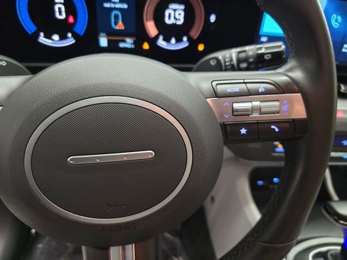 Used 2024 Hyundai Kona SEL FWD image 19