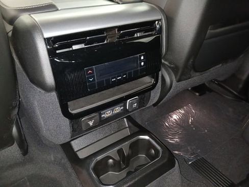 New 2026 Jeep Grand Wagoneer 4WD image 29