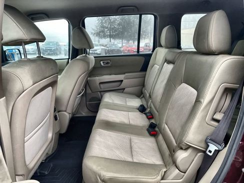 Used 2014 Honda Pilot LX image 25