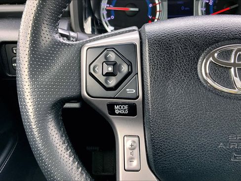 Used 2018 Toyota 4Runner SR5 RWD image 21