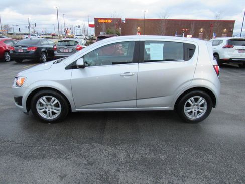 Used 2012 Chevrolet Sonic LT image 3