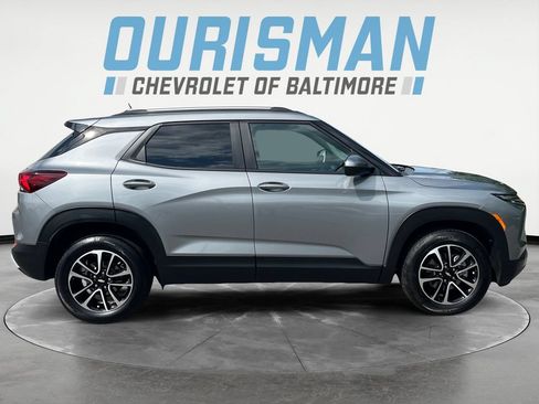 Used 2026 Chevrolet TrailBlazer LT w/ Convenience Package AWD/4WD image 7
