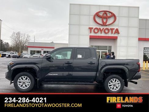 New 2026 Toyota Tacoma SR5 image 12