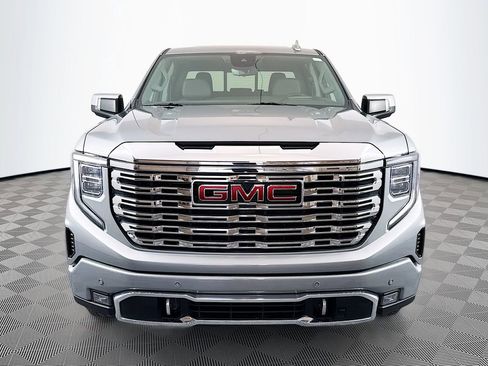 Used 2024 GMC Sierra 1500 Denali w/ Denali Reserve Package AWD/4WD image 2