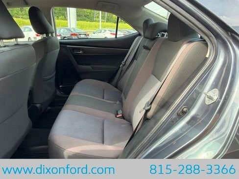 Used 2018 Toyota Corolla LE FWD image 21