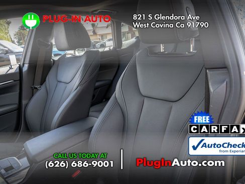 Used 2024 BMW i4 eDrive35 w/ Premium Package RWD image 6