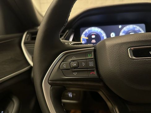 New 2026 Jeep Grand Cherokee L 4WD image 37