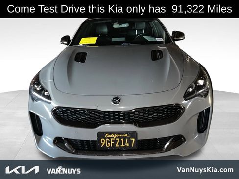 Used 2019 Kia Stinger GT1 image 1